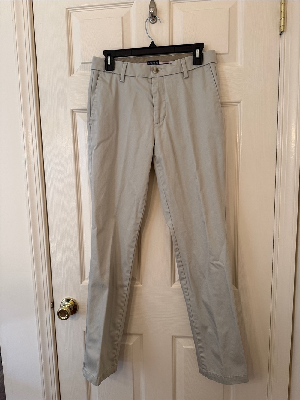 Dockers Men's Chino Pants in Light Khaki